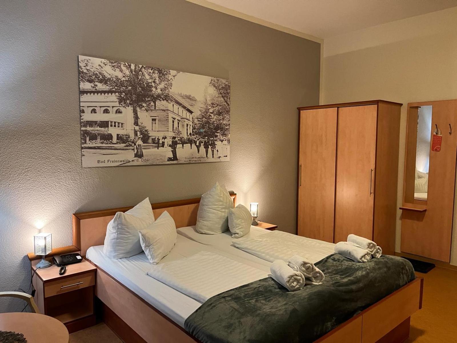 Villa Regina Bad Freienwalde Phòng bức ảnh